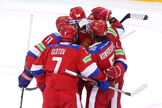 Новости дня в хоккее за 17 декабря 2023 года, «Россия 25» выиграла Кубок Первого канала, Михайлов сравнил КПК с ЧМ