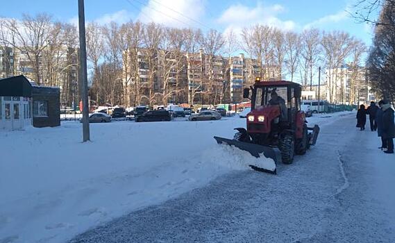 Из-за плохой погоды в Курске усилят работу коммунальных служб