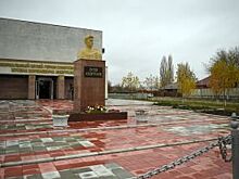 Глава Адыгеи посетил мемориальный музей имени Хусена Андрухаева