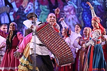 Уральский русский народный хор отметил 80-летие тремя масштабными концертами