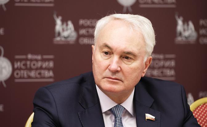 «Нужны новые идиоты»: Картаполов о втягивании Латвии в конфликт
