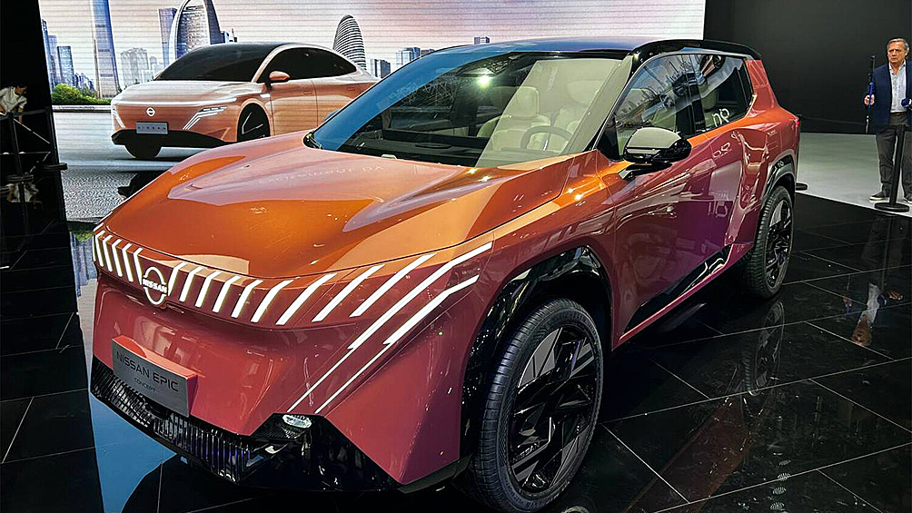 ведущий автошоу