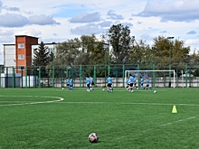 В Пензе обновлен искусственный газон на футбольном поле спорткомплекса «Зенит»