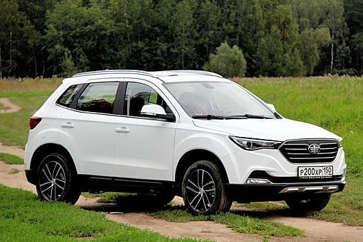 В России выросли продажи китайских автомобилей FAW