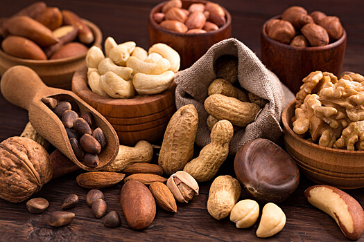 Названы пять самых полезных орехов