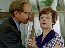 В «Служебном романе» нашли киноляп