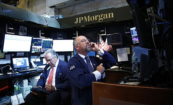 США обвинили трейдеров JPMorgan в манипуляциях на рынке золота