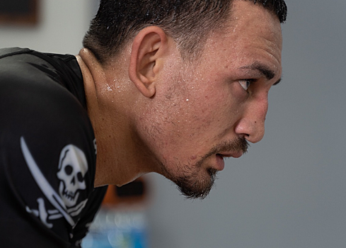 Холлоуэй будет защищать титул чемпиона на UFC 240