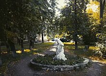 Дворовая скульптура «Белые мишки» в Ижевске оказалась бесхозной