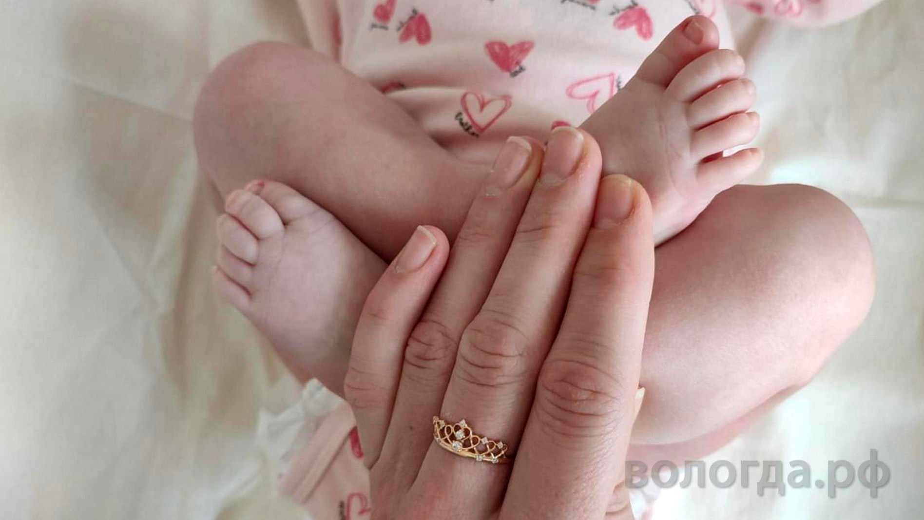 Первой в области новорожденной в 2024 году стала девочка из Вологды