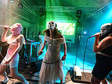 Тверской суд Москвы признал экстремистской панк-группу Pussy Riot