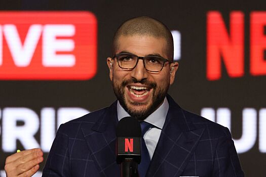 Журналист сообщил, что нескольким бойцам UFC предлагали сдать поединок