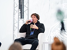 Автор мурала в Мариуполе, итальянский художник Йорит: Идея была в том, чтобы показать проблемы детей Донбасса всему миру