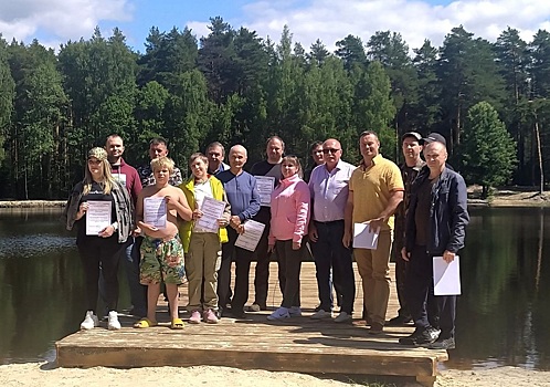 Жители нижегородского села Чистое привели в порядок дамбу на реке Чёрной