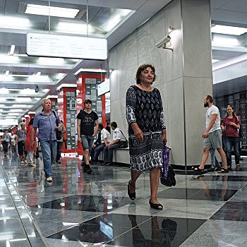 Москва: Вместо декоммунизации открыли сразу 7 новых станций метро. Фоторепортаж