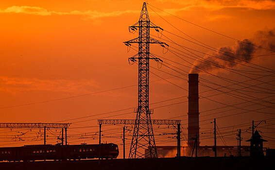 Польша и Прибалтика поплатились за отказ от энергоресурсов РФ