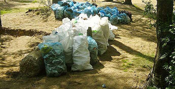 Добровольцы очистили от мусора озера в Тульской области