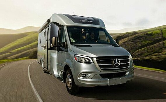 Mercedes-Benz Sprinter превратили в роскошный дом на колёсах
