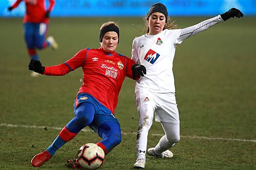 Футболистка «Зенита» Якупова: тренироваться удобнее с девушками