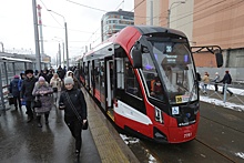 В Петербурге запустили бесплатный трамвай после закрытия станции метро "Ладожская"