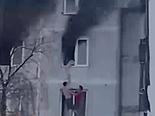 Стали известны подробности спасения девушки из горящей квартиры в Москве