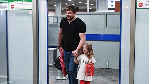 Отец задержанной в Турции девочки поблагодарил Кадырова