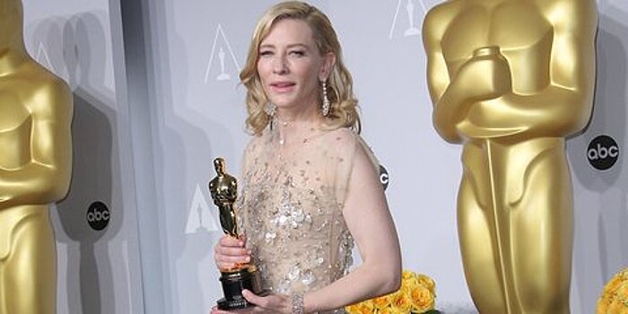 Самая красивая: главные наряды "Оскара"