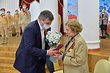 Глава Дзержинска поздравил ветеранов Великой Отечественной войны накануне Дня Победы