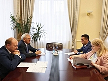 Евгений Люлин назвал Законодательное собрание одной из опорных площадок для поддержки участников СВО