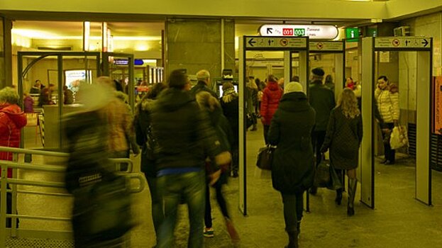 Суд в Петербурге направил на пересмотр решение о штрафе метро из-за теракта