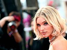Бывший «ангел» Victoria's Secret опубликовала фото топлес