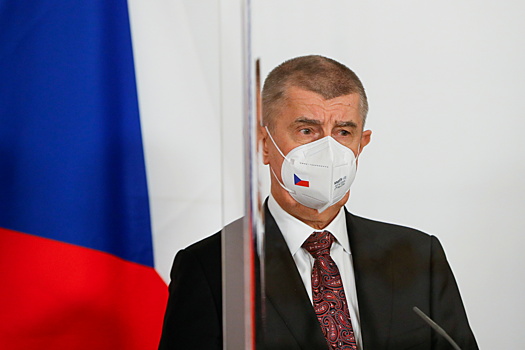Премьера Чехии обвинили в махинациях на €2 млрд
