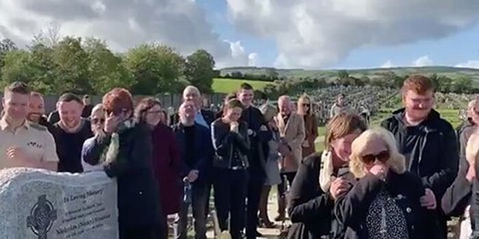 Ирландец рассмешил родственников на собственных похоронах