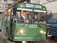 Зеленые троллейбусы 70-х годов проводили на пенсию в Новосибирске