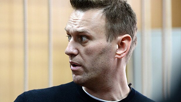 Жириновский раскритиковал КПРФ за рекламу Навального