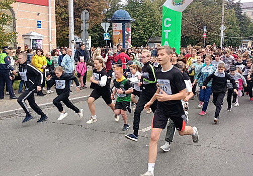 «Кросс нации» собрал в Калуге 3,5 тысячи бегунов
