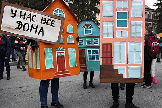 С какими трудностями сталкиваются дольщики в России и Беларуси