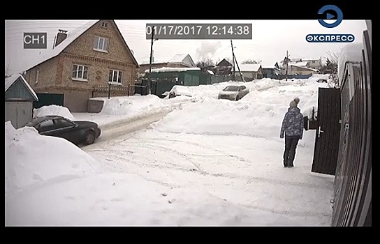 Жители ул. Бекешской обеспокоены аварийным участком дороги