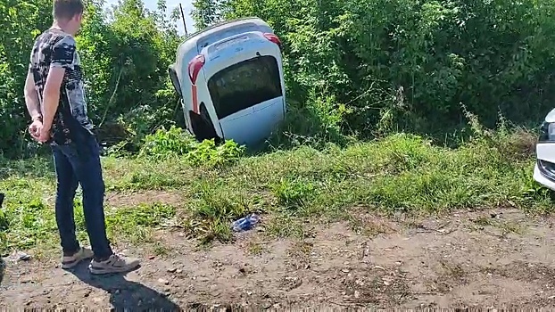 Два пассажира пострадали в опрокинувшейся «Ладе» в Богородском районе