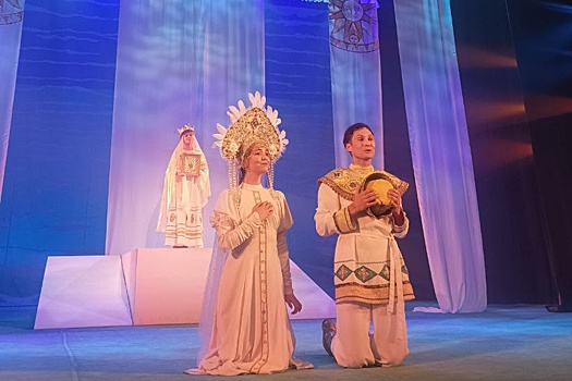 В Уфе в Молодежном театре прошла премьера спектакля по сказке Пушкина