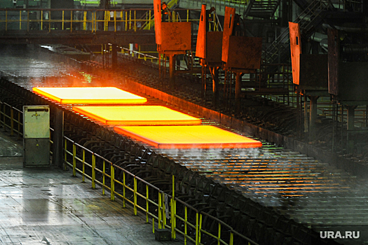 Россия снизила экспорт стали в Китай в три раза