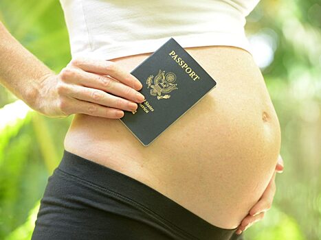 Если в США не пустят: какие страны дают гражданство ребенку и сколько стоят роды