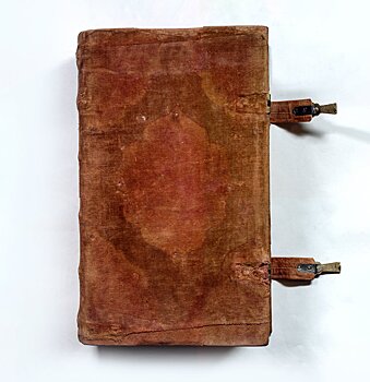 Истории вещей: загадки Евангелия XVI века из собрания редкой книги Музея Москвы