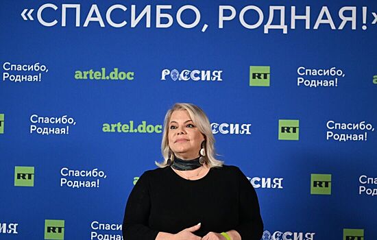 Яна Поплавская раскритиковала Людмилу Улицкую за помощь ВСУ