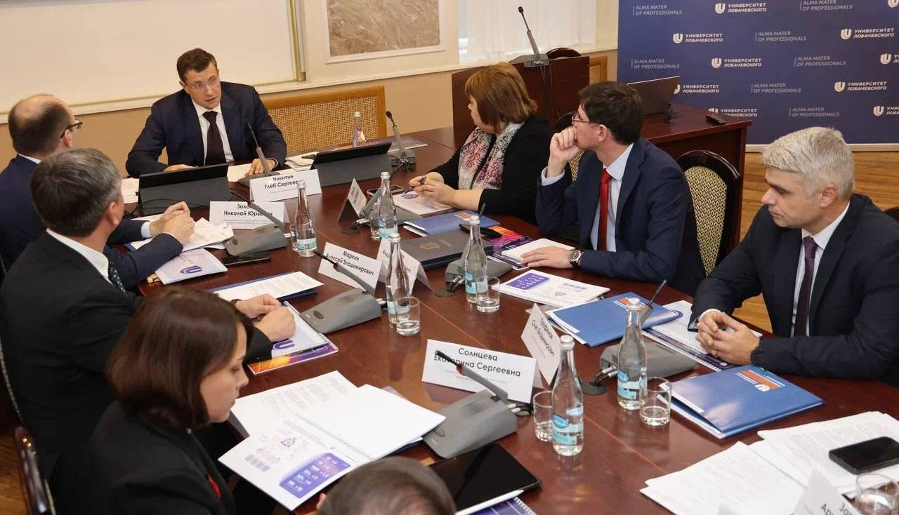 Аспиранты и студенты ННГУ стали победителями федеральных конкурсов