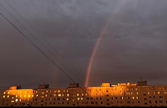 Интернет-пользователи опубликовали фотоснимки радуги в Бибиреве