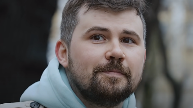 Полиция Петербурга прервала концерт Васи Обломова в клубе