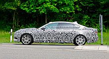 Удлиненный Jaguar XF L заметили на тестах