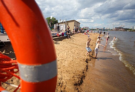 Воробьев поручил облагородить 15  пляжей в Подмосковье