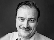 «Он существует!»: актеры театров — о работе Дедом Морозом